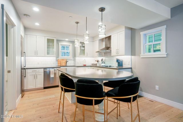 129 Main Street, Park City, UT 84060