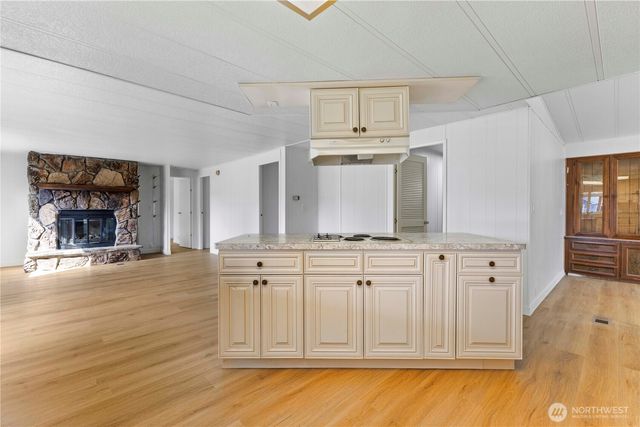 9527 Longmire Court SE, Yelm, WA 98597