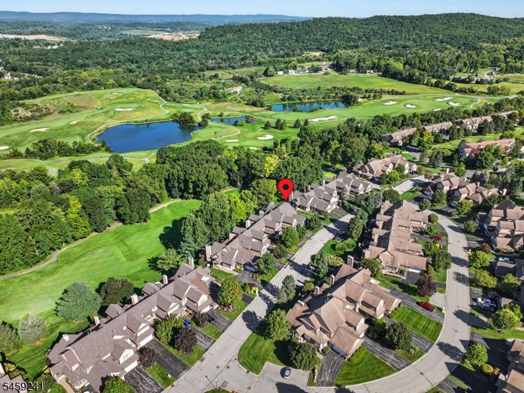 81 Bracken Hill Rd, Hardyston Twp., NJ 07419 — exterior