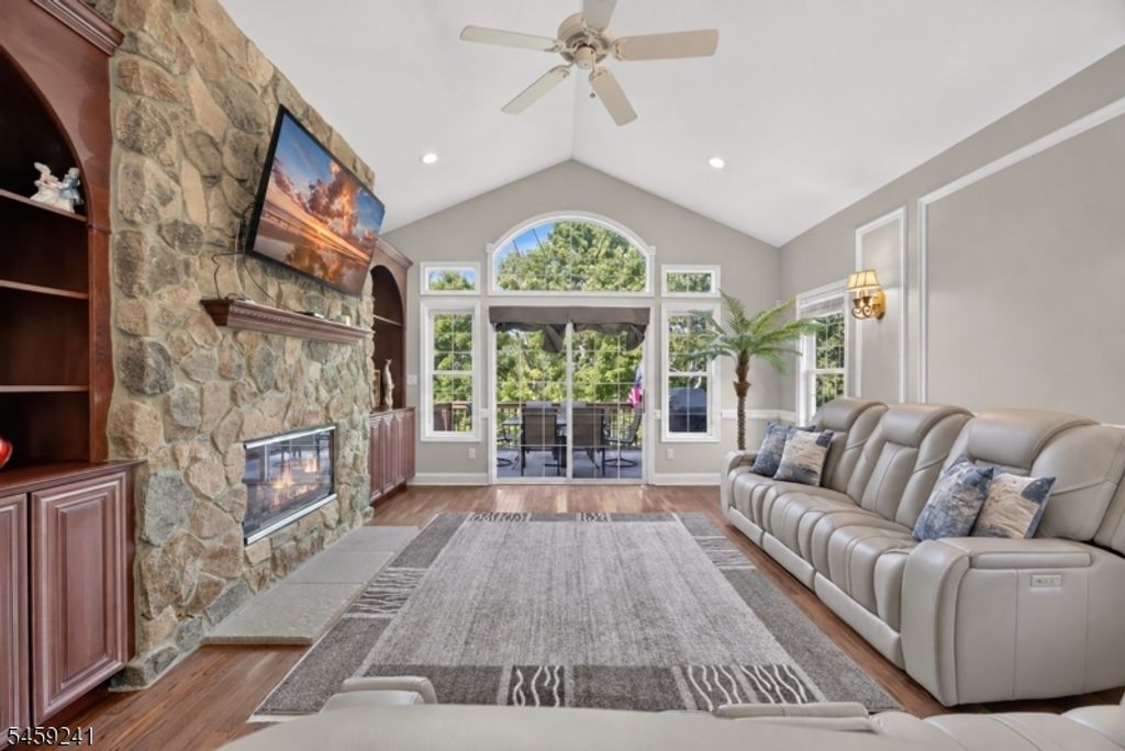 81 Bracken Hill Rd, Hardyston Twp., NJ 07419 — photo 4