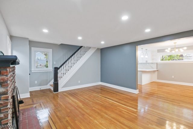 451 Sagamore Ave, Teaneck Twp., NJ 07666