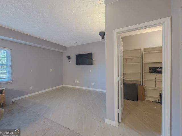 6450 Ivey Road, Mableton, GA 30126