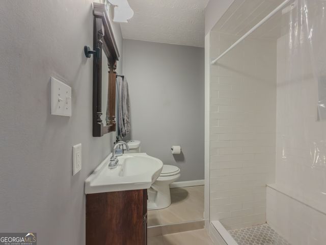 6450 Ivey Road, Mableton, GA 30126