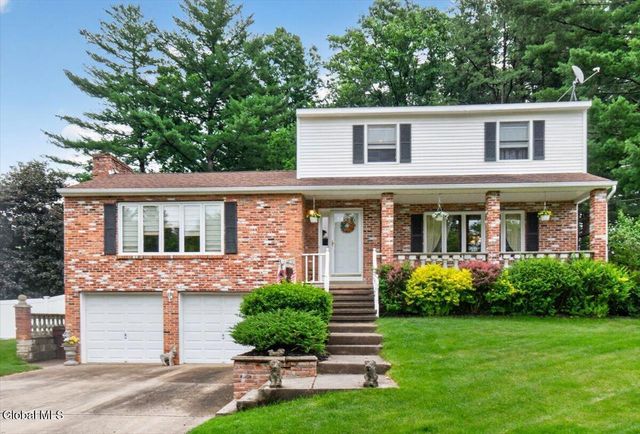 39 Baker Drive, Northumberland, NY 12831