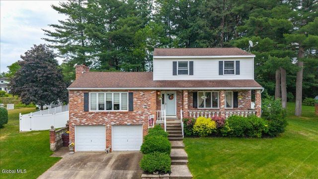 39 Baker Drive, Northumberland, NY 12831