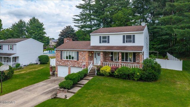 39 Baker Drive, Northumberland, NY 12831