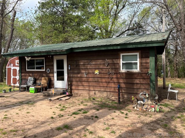 1566 Lakeshore Drive, Indianola, OK 74501