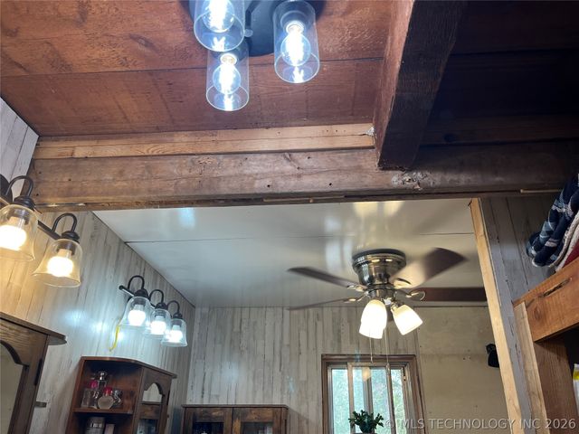 1566 Lakeshore Drive, Indianola, OK 74501