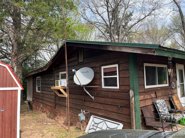 1566 Lakeshore Drive, Indianola, OK 74501