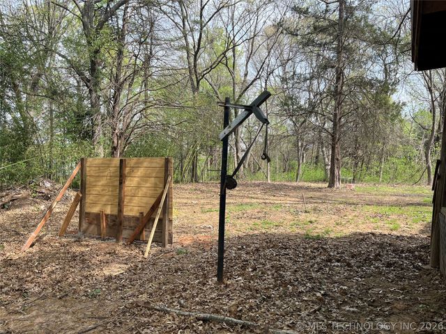 1566 Lakeshore Drive, Indianola, OK 74501