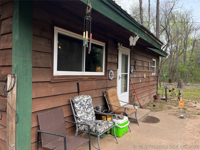 1566 Lakeshore Drive, Indianola, OK 74501