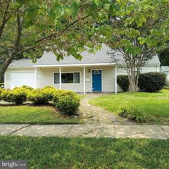 18 HAVERTOWN RD, Newark, DE 19713
