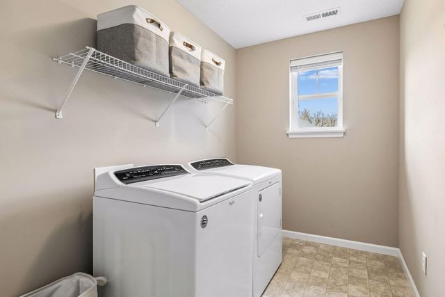 5395 Sundial Lane, Woodbury, MN 55129