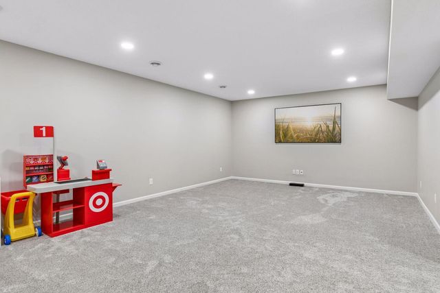 5395 Sundial Lane, Woodbury, MN 55129