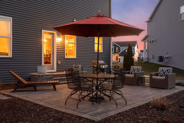 5395 Sundial Lane, Woodbury, MN 55129