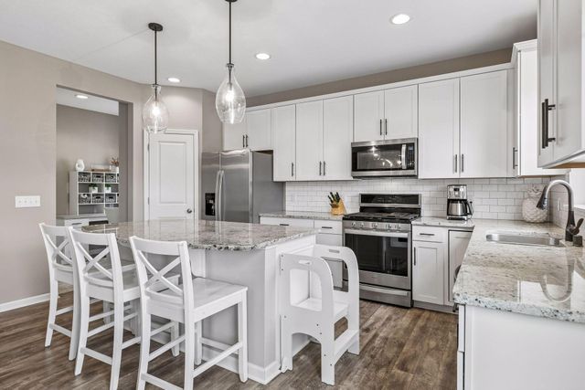 5395 Sundial Lane, Woodbury, MN 55129