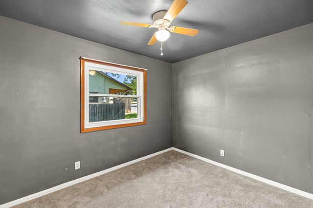 521 Snyder Avenue, Norwalk, IA 50211