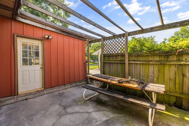 521 Snyder Avenue, Norwalk, IA 50211