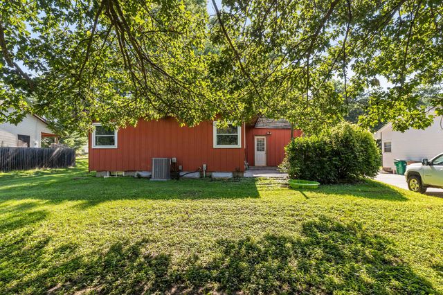 521 Snyder Avenue, Norwalk, IA 50211