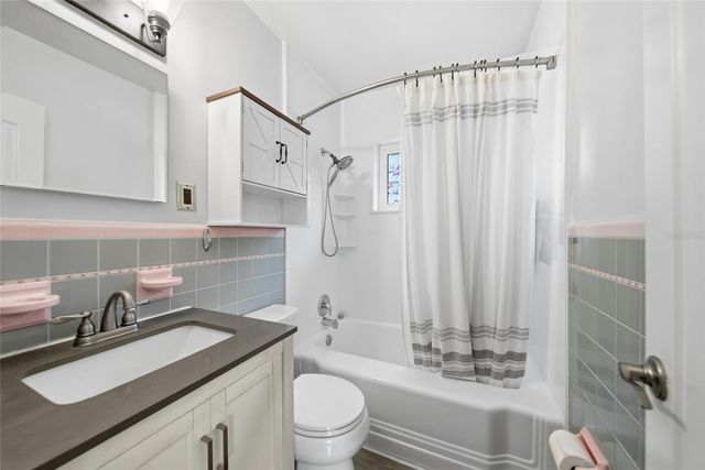 10871 GROVE TERRACE, Seminole, FL 33772