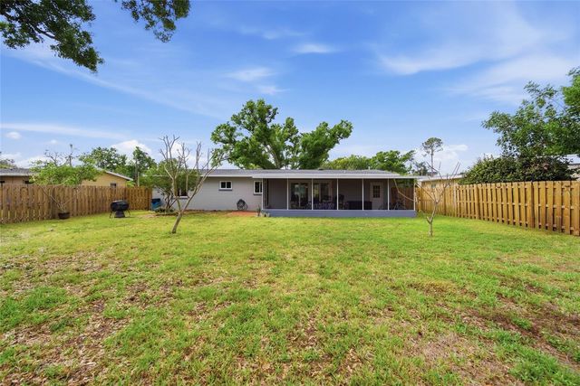 10871 GROVE TERRACE, Seminole, FL 33772