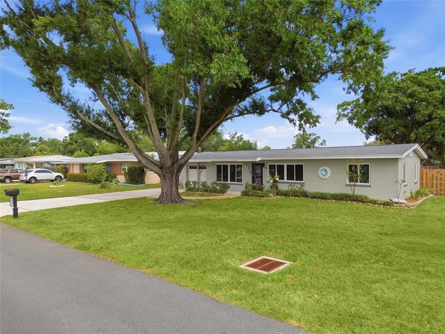 10871 GROVE TERRACE, Seminole, FL 33772