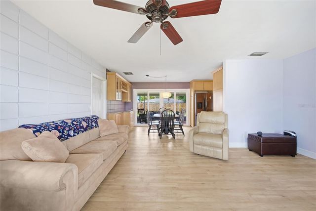 10871 GROVE TERRACE, Seminole, FL 33772