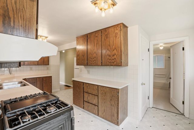 2503 W Garland Ave, Spokane, WA 99205