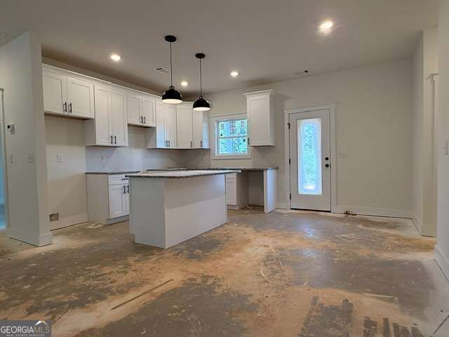 207 Cole Lake Rd, Dallas, GA 30157