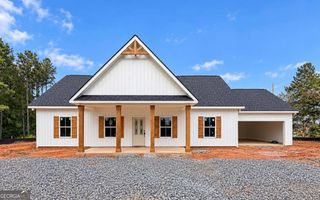 207 Cole Lake Rd, Dallas, GA 30157