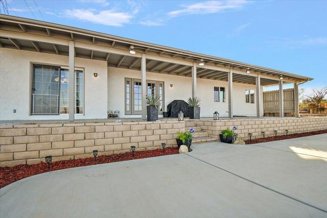 61746 Crest Cir Drive, Joshua Tree, CA 92252