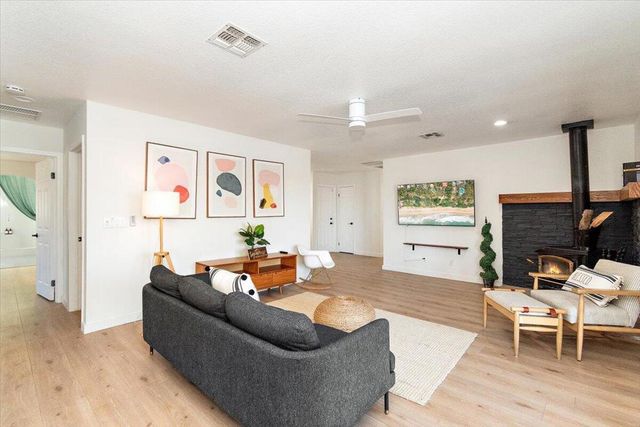 61746 Crest Cir Drive, Joshua Tree, CA 92252