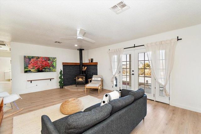 61746 Crest Cir Drive, Joshua Tree, CA 92252