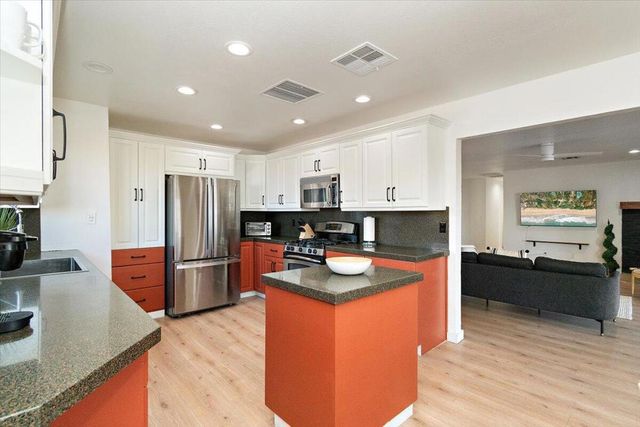 61746 Crest Cir Drive, Joshua Tree, CA 92252