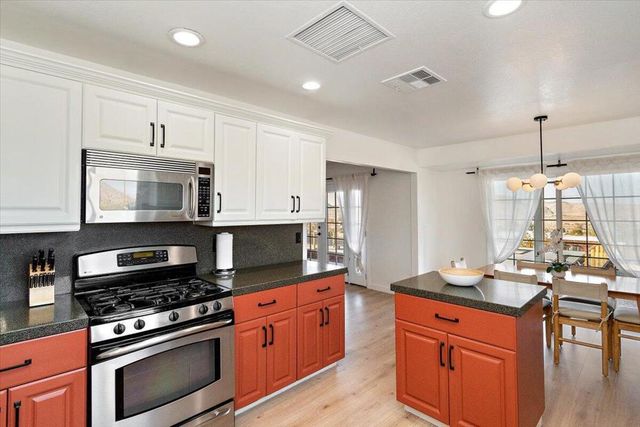 61746 Crest Cir Drive, Joshua Tree, CA 92252