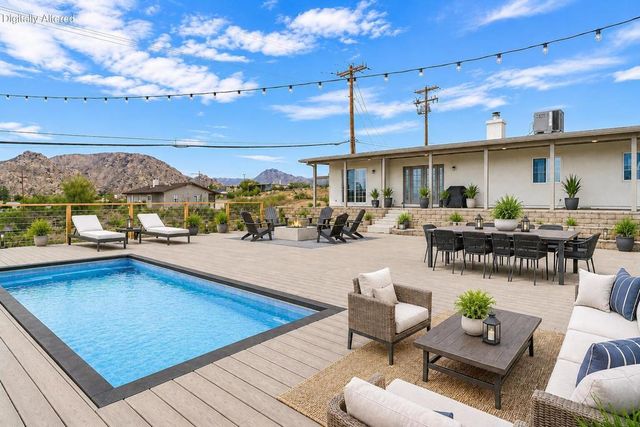 61746 Crest Cir Drive, Joshua Tree, CA 92252