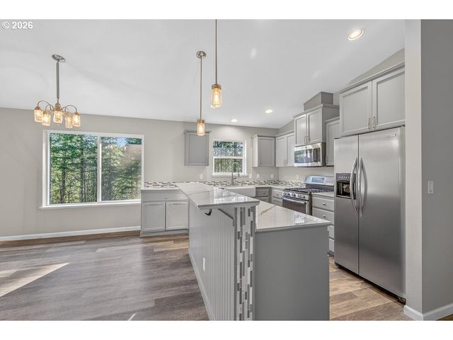 27710 SCAPPOOSE VERNONIA Hwy, Scappoose, OR 97056