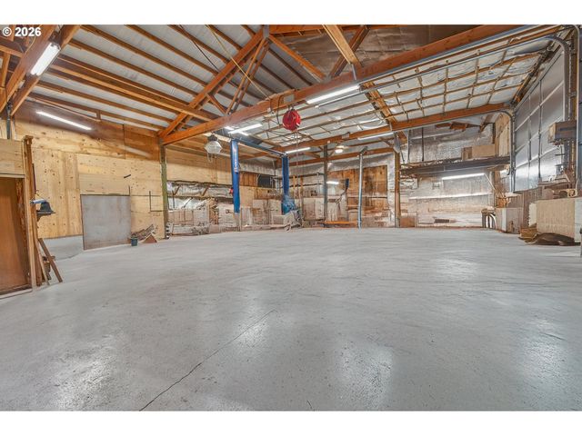 27710 SCAPPOOSE VERNONIA Hwy, Scappoose, OR 97056