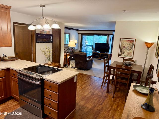 333 Ski Way UNIT 272, Incline Village, NV 89451