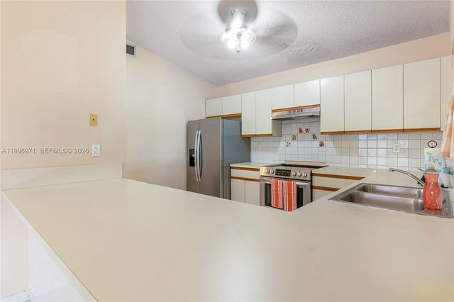 11314 SW 73rd Ter, Miami, FL 33173