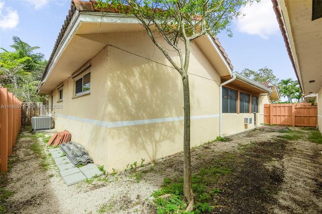 11314 SW 73rd Ter, Miami, FL 33173