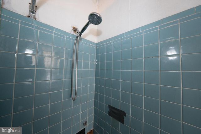 405 W PENN ST, Philadelphia, PA 19144
