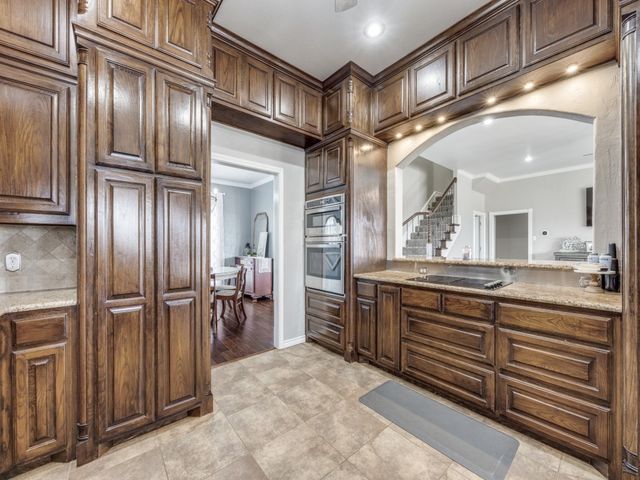 44 Fawn Hollow Circle, Denison, TX 75020