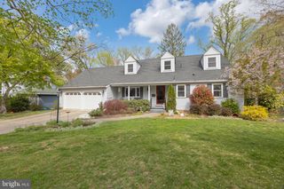 11 W SPRUCE, Moorestown, NJ 08057