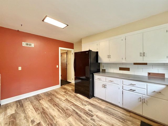 2221 E Ridge Road, Beloit, WI 53511