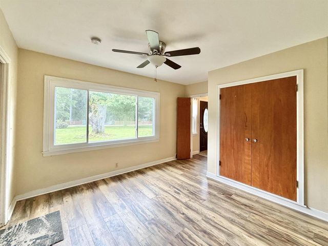 2221 E Ridge Road, Beloit, WI 53511