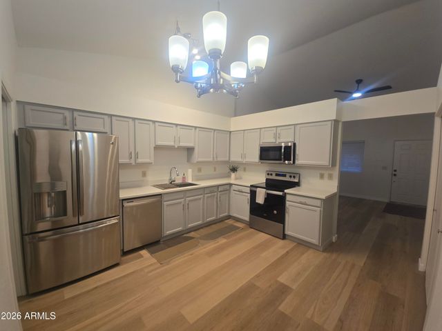 5136 E EVERGREEN Street 1084, Mesa, AZ 85205