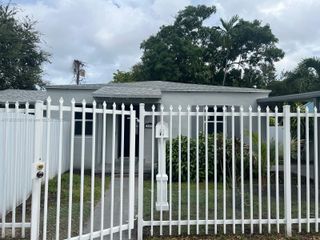 5329 NW 8th Ave 1, Miami, FL 33127