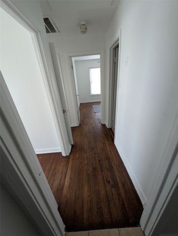 3916 Winfield Avenue, Fort Worth, TX 76109