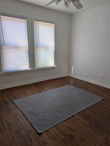 3916 Winfield Avenue, Fort Worth, TX 76109
